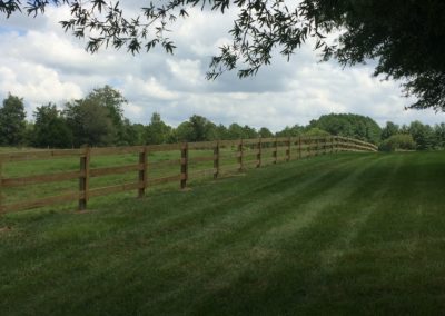 equestrian-farm-fence-plain